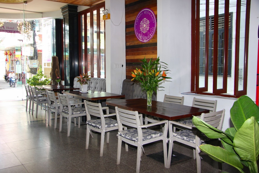 Carnosa Hotel 48/65