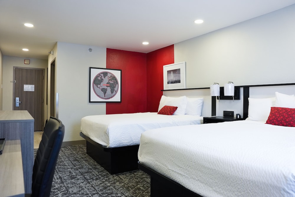 Ramada by Wyndham DFW Airport 4/39