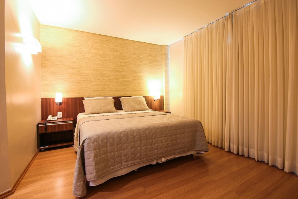 Hotel Serrano 15/54