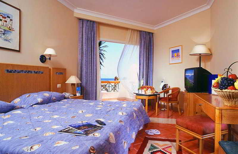 Ivy Cyrene Sharm Resorts Adults Only +13 19/50