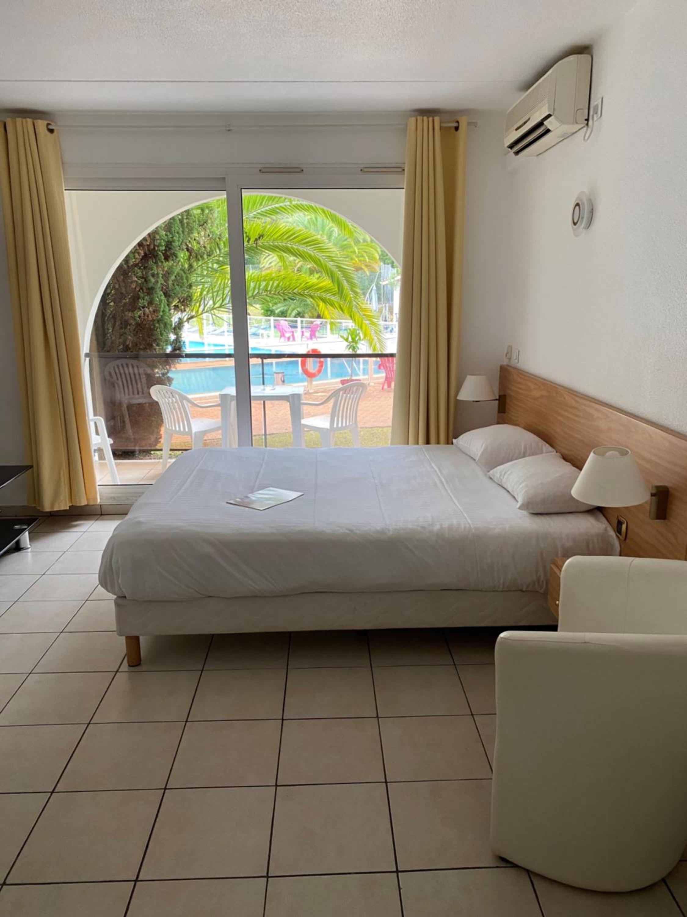 Studio, Pool View, Hotel Residence Anglet Biarritz Parme 10/10