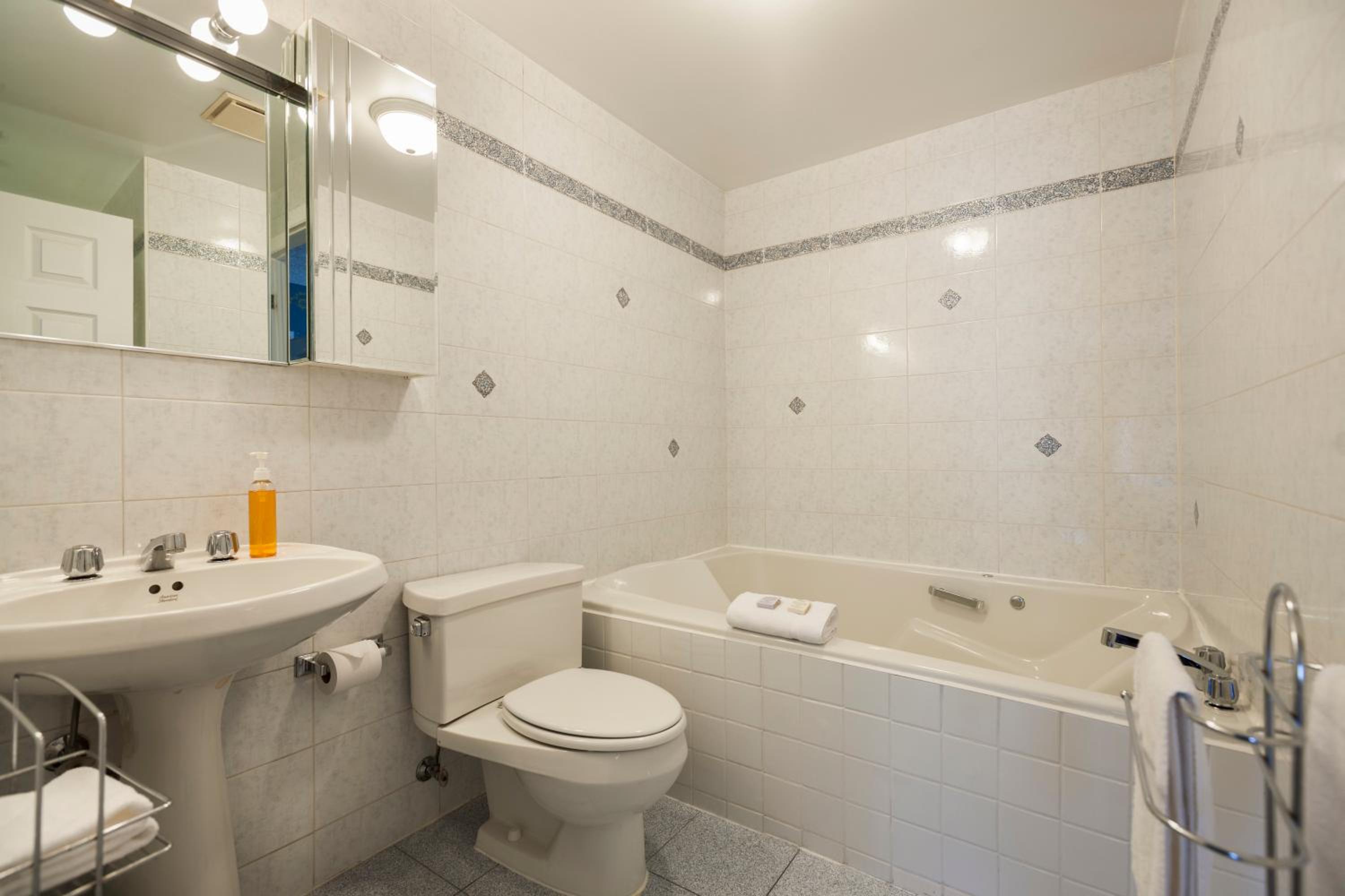 Hotel Chateau de l Argoat 42/50