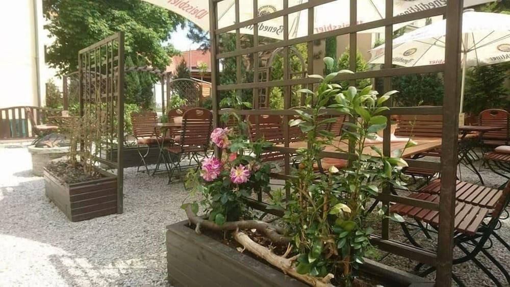 Hotel & Restaurant Klosterhof 52/57