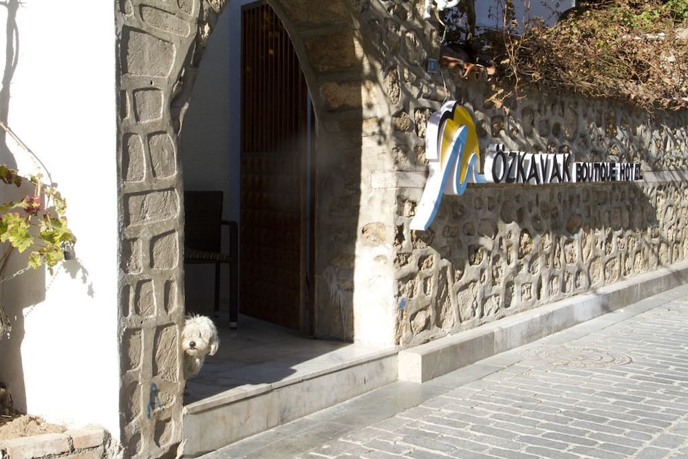 Ozkavak Hotel Kaleici 26/45
