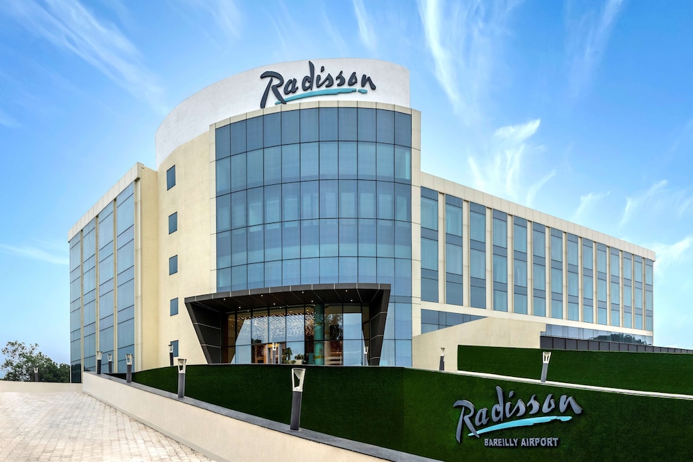 Radisson Hotel Bareilly Airport 2/60