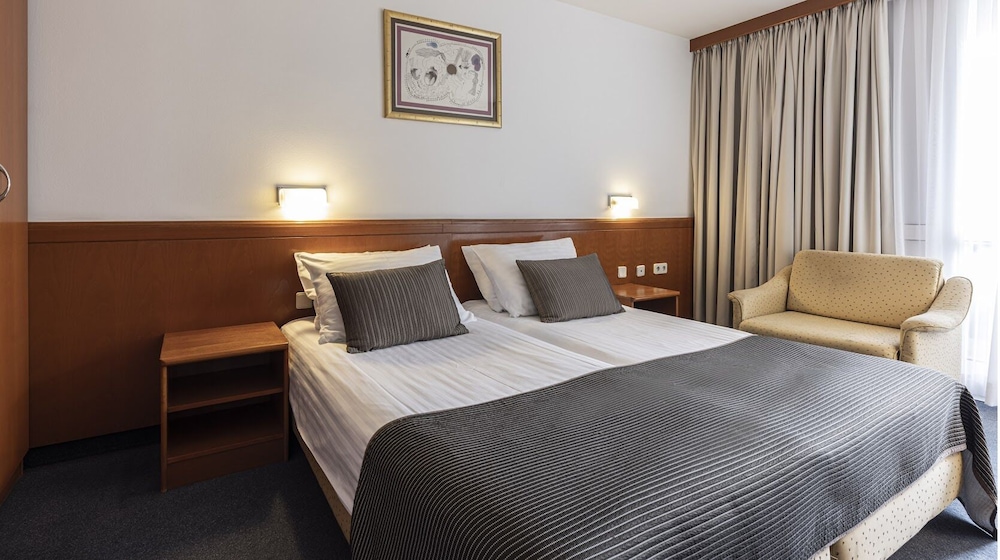 Hotel Jezero - Plitvice Lakes National Park 11/50
