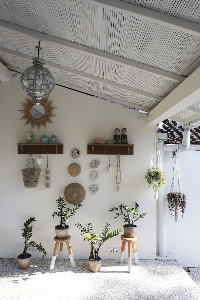 The Chillhouse Canggu by BVR Bali Holiday Rentals 9/50