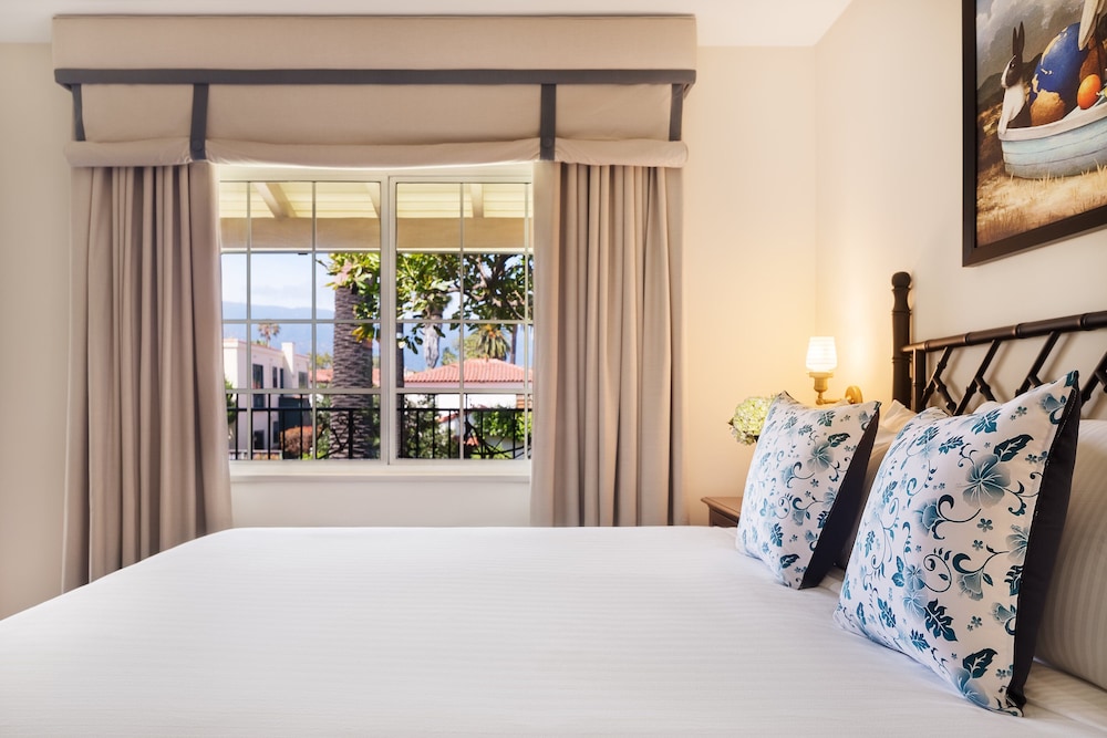 Hotel Milo Santa Barbara 33/35