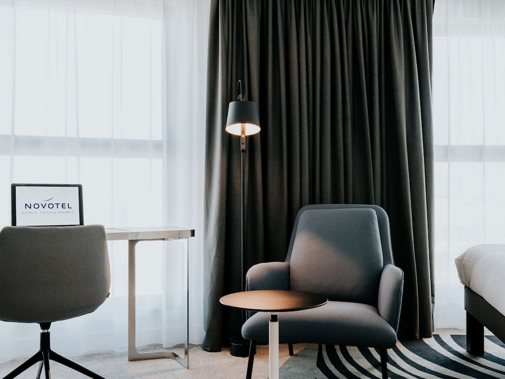 Novotel Angers Centre Gare 46/75