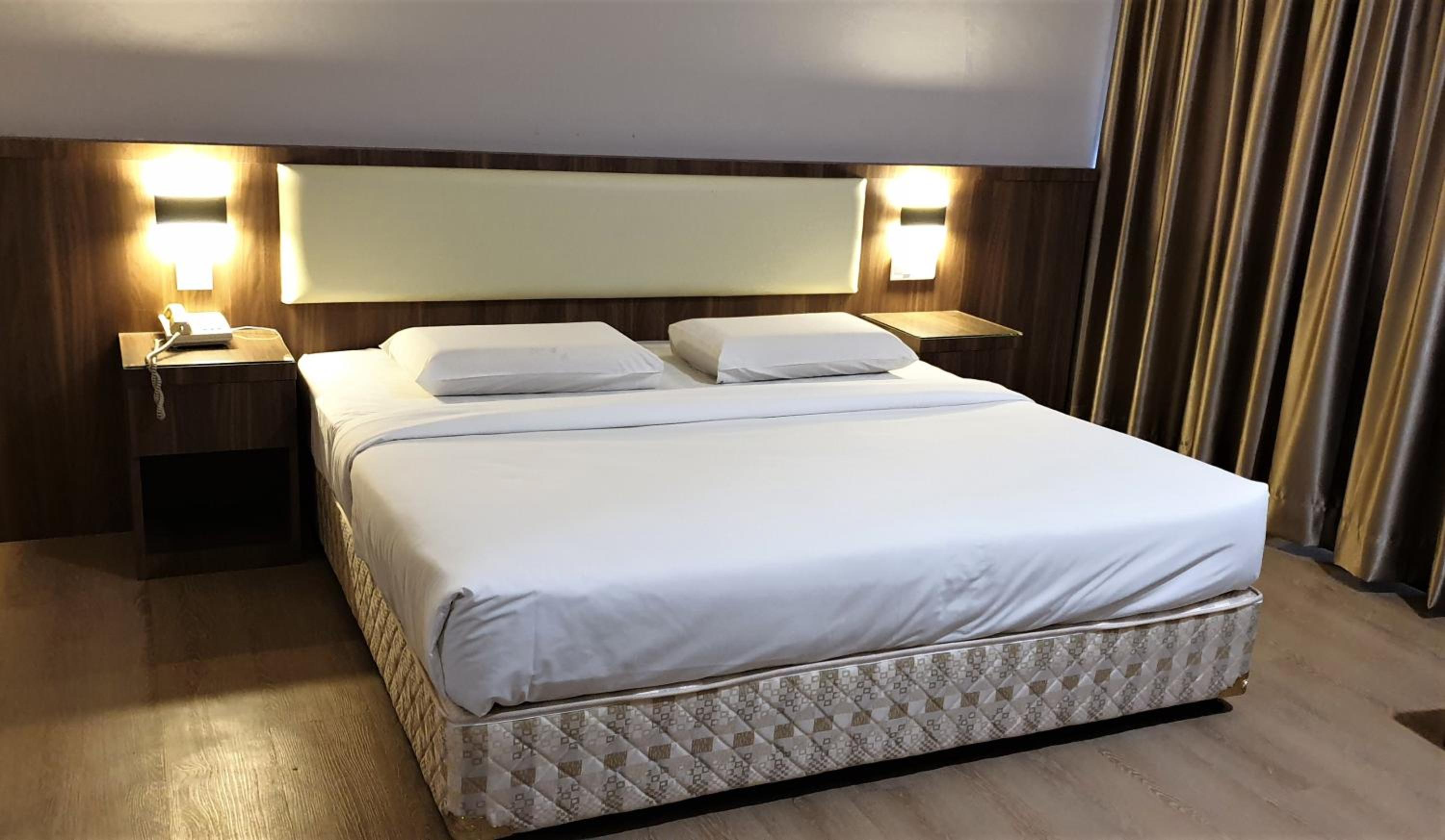 Hotel Samila 12/50