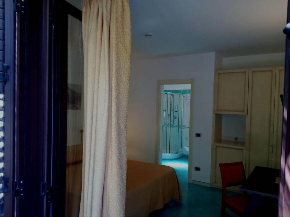 Hotel La Torre 37/73