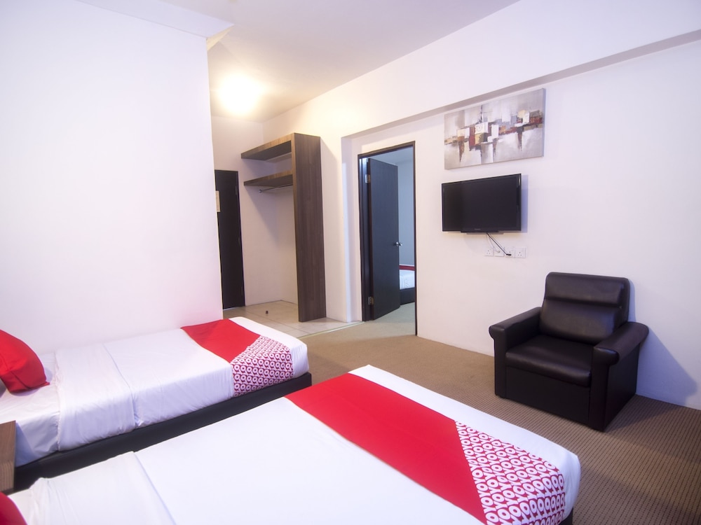 Hua Kuok Inn 23/27