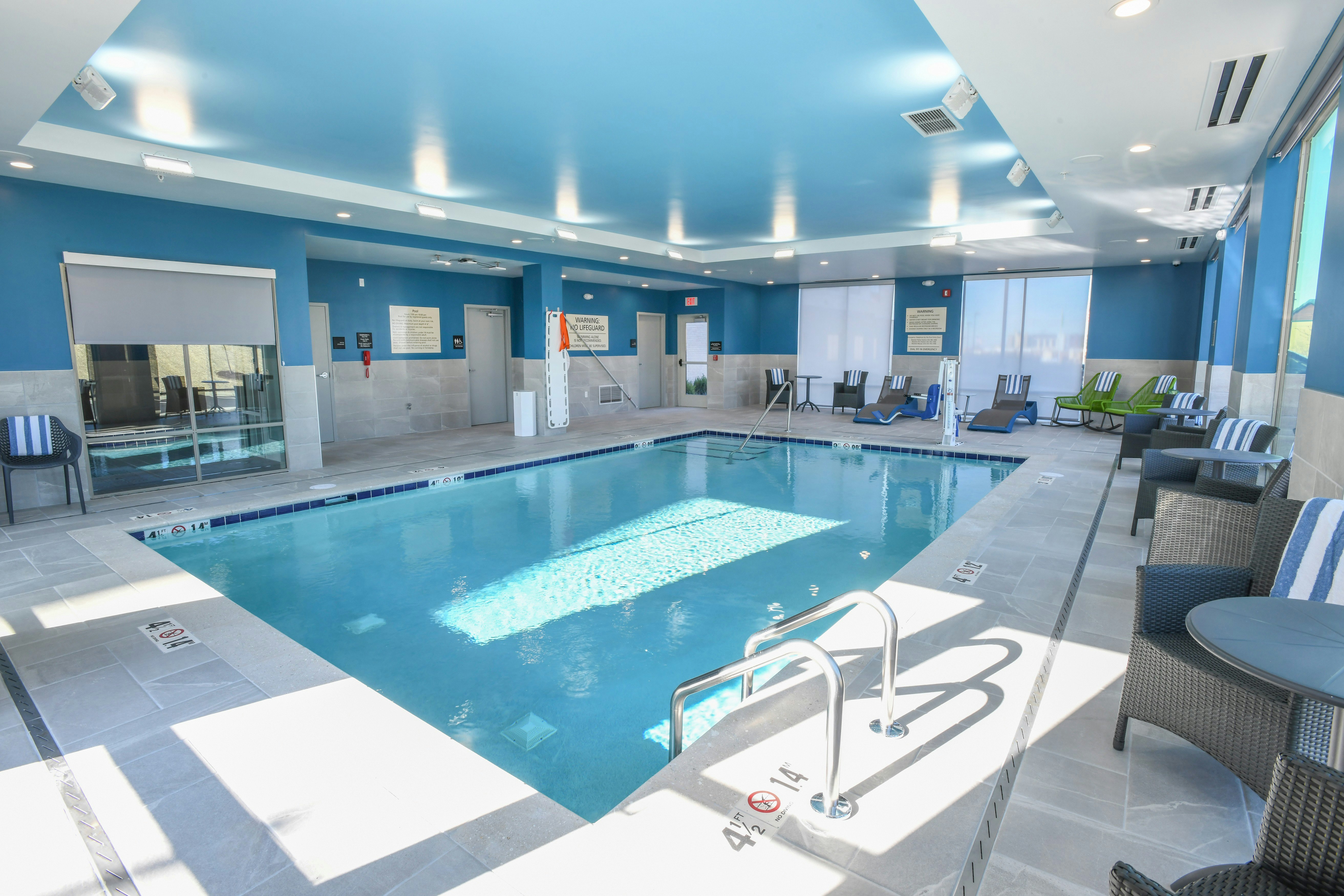 Hampton Inn and Suites Cincinnati Liberty Township 32/49