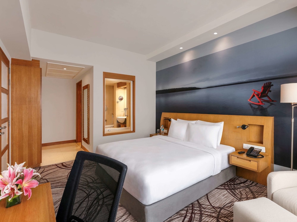 NOVOTEL HYDERABAD CONVENTION CENTRE 14/73