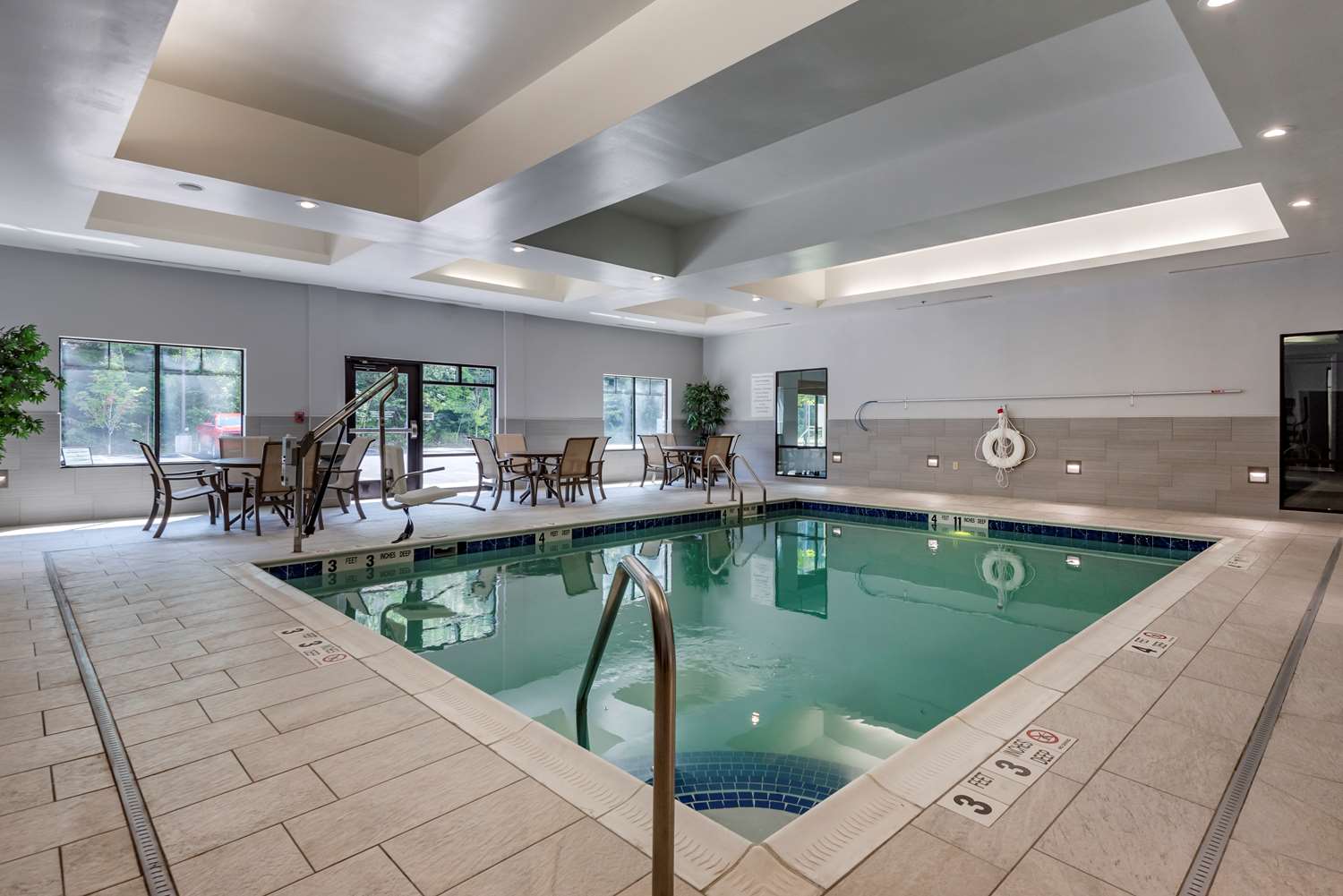 Best Western Plus The Hammondsport Hotel 26/51