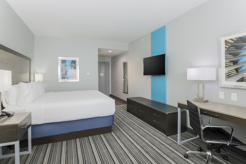 Holiday Inn Express Suites Houston Se Airport Area 24/71