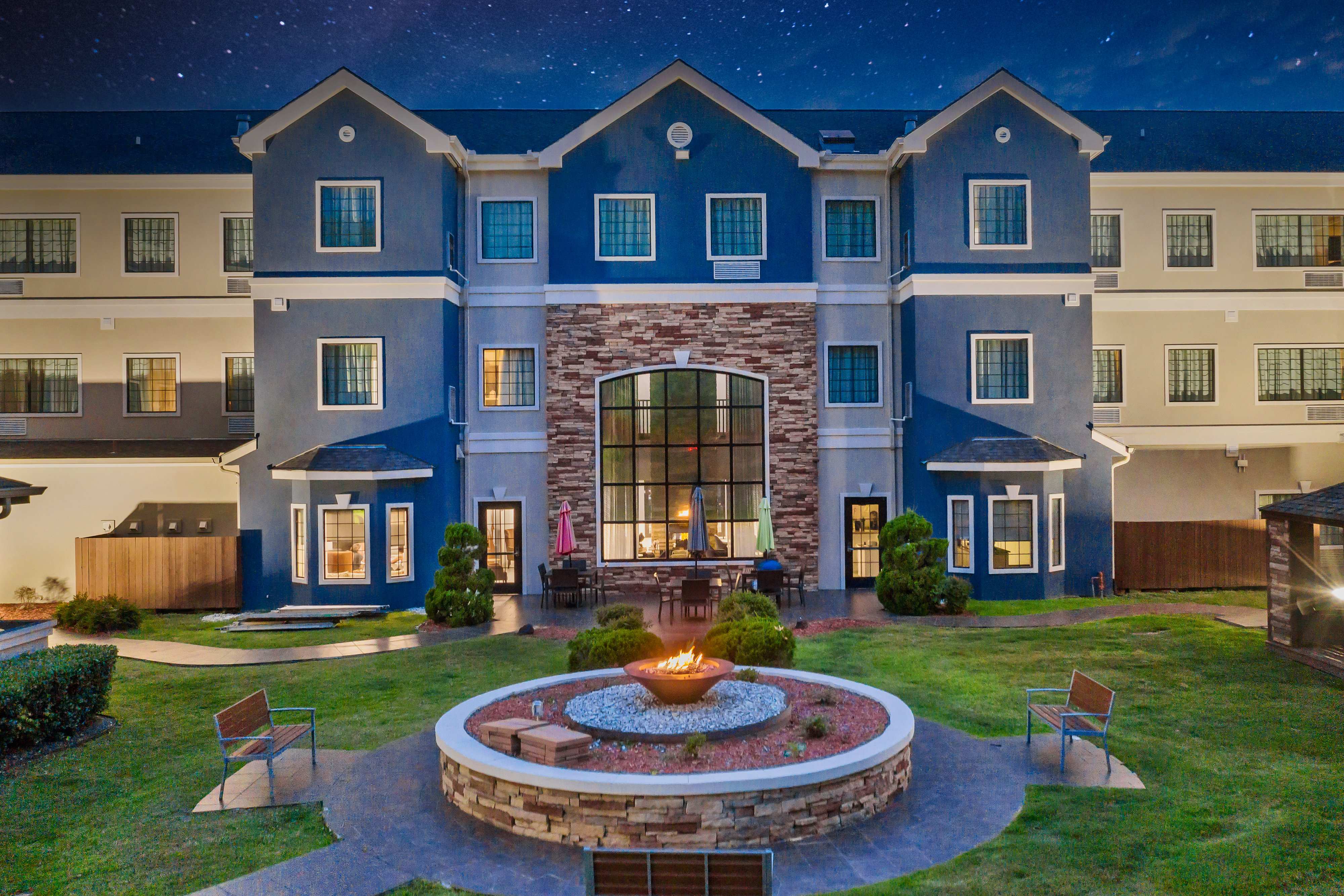 Staybridge Suites Tyler University Area 2/80