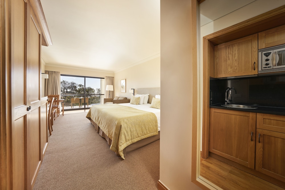 Room at The Residence Porto Mare, FUNCHAL