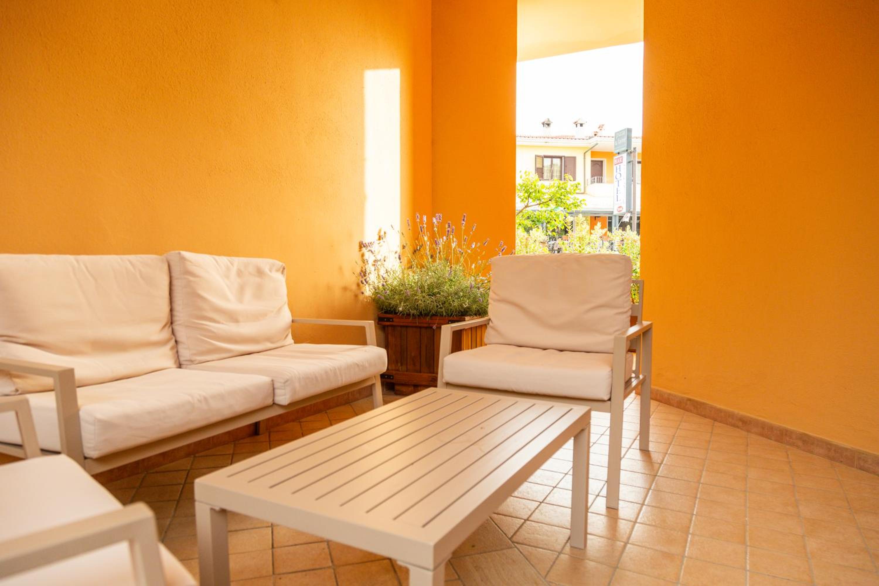 Hotel Donatella 27/50