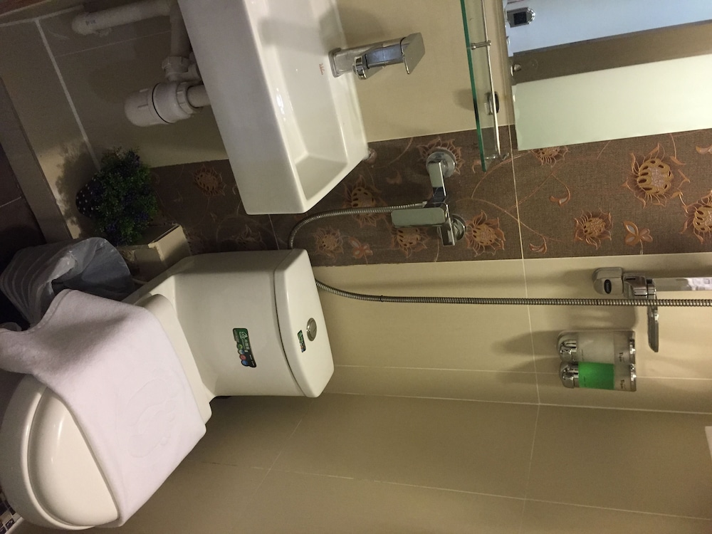 Seasons Hotel - Causeway Bay 55/55