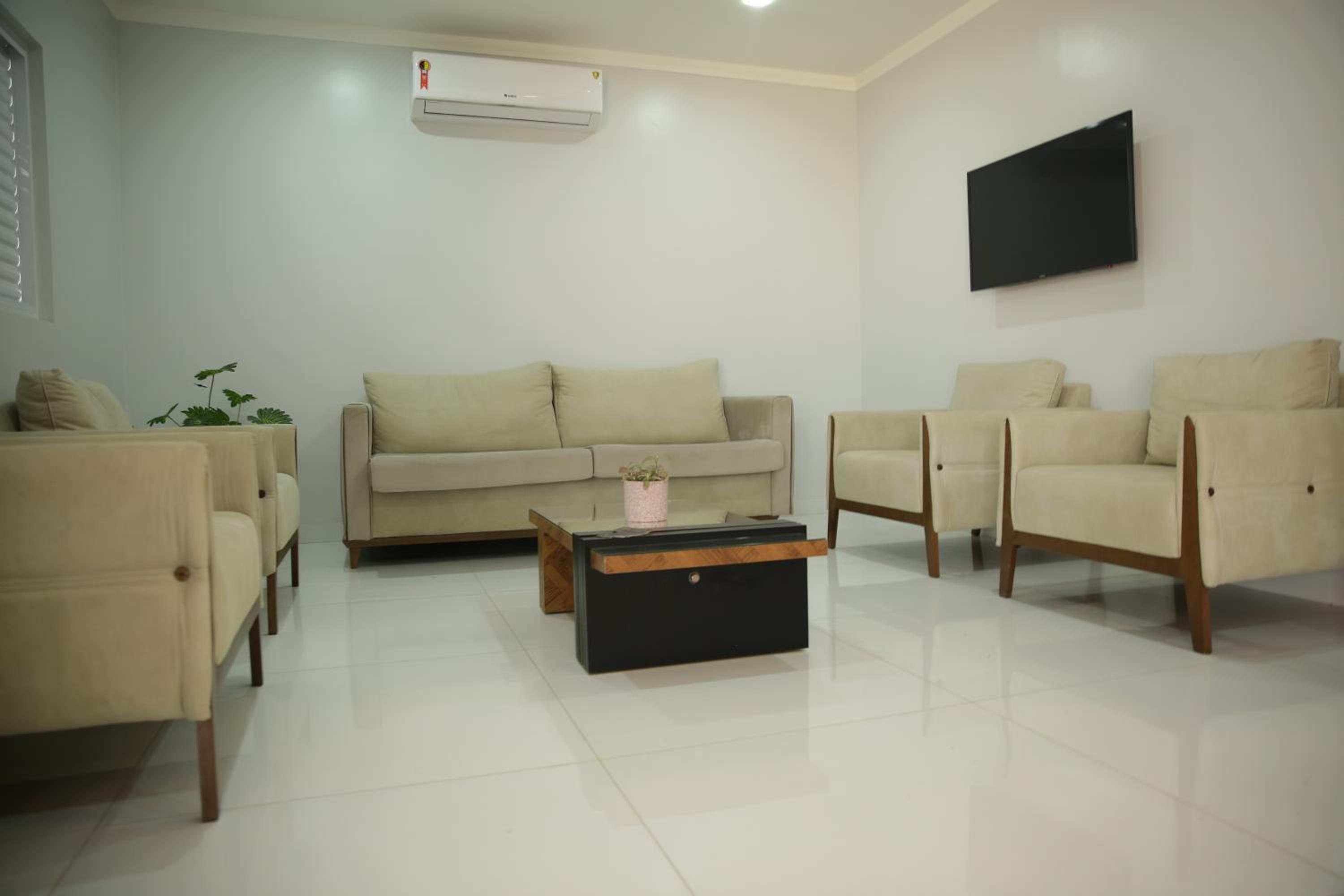 Hotel Uipi 36/50