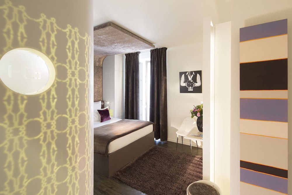 Hotel Gabriel Paris 17/64