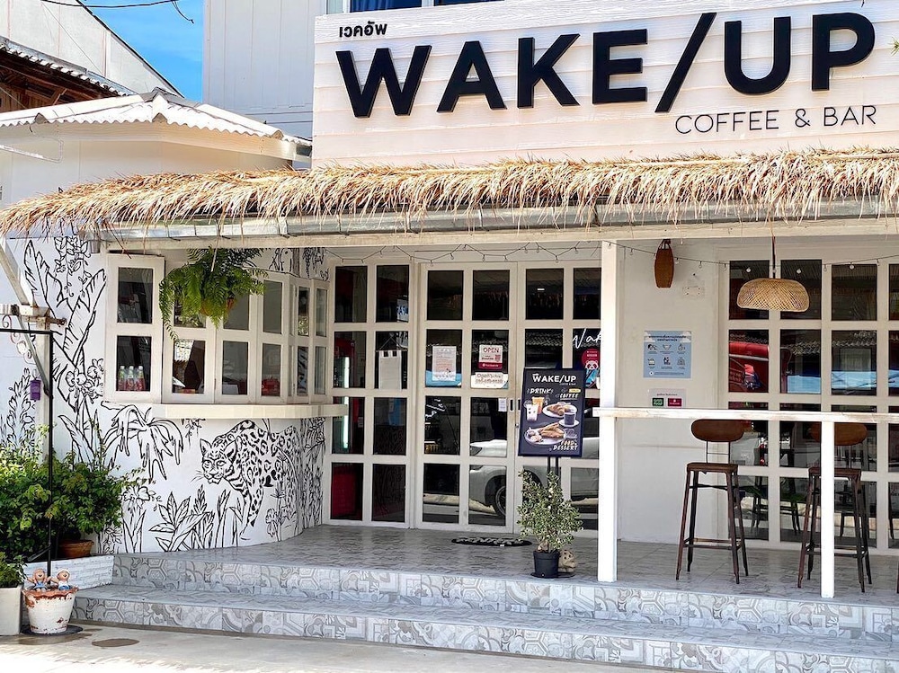 SleepEasy Beach Hostel Huahin 1/50
