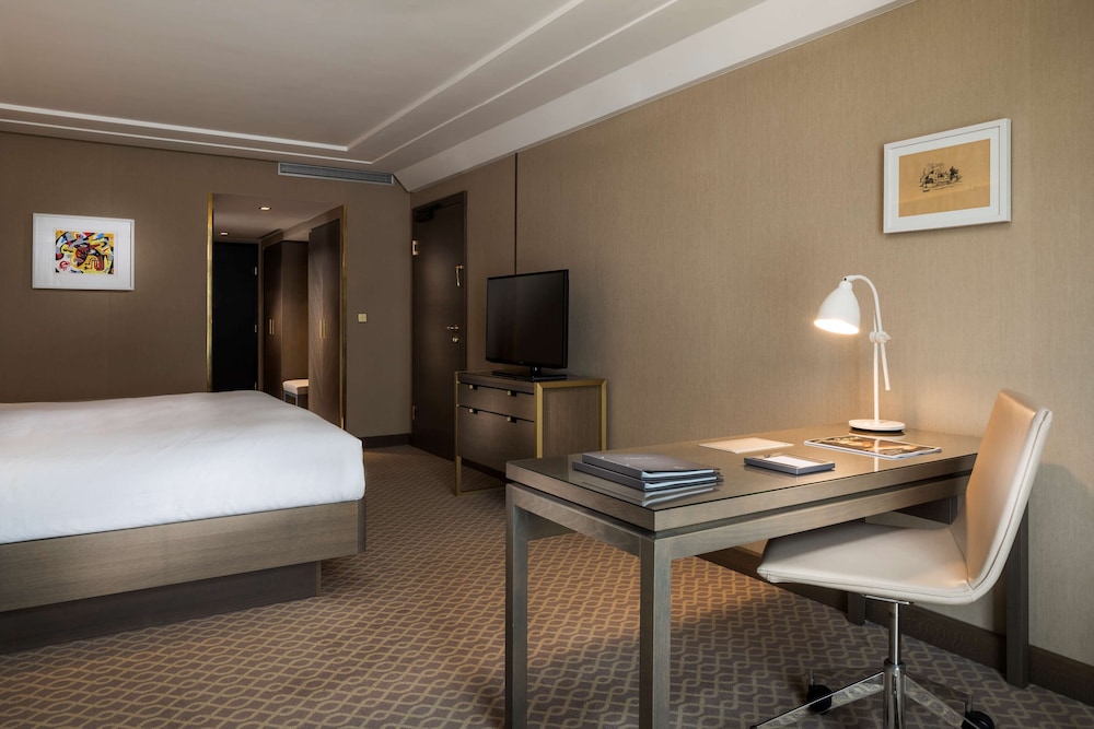 Hilton Vienna Plaza 30/83