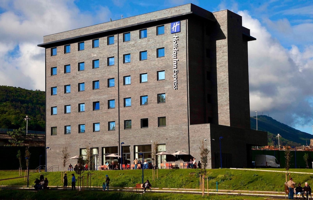 Holiday Inn Express San Sebastian Errenteria By Ihg 3/47