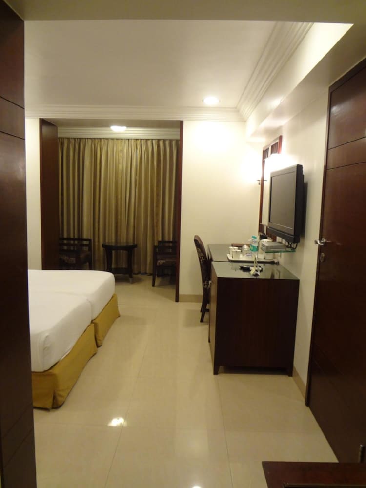 Suba Palace Hotel 11/42