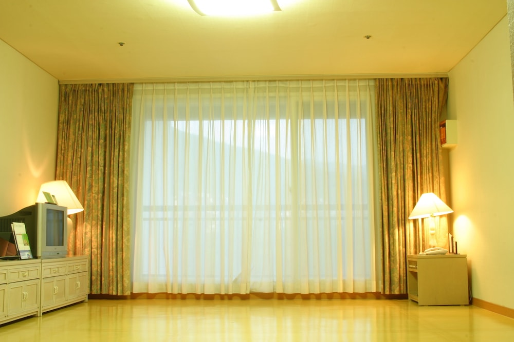 Yong Pyong Resort 13/50