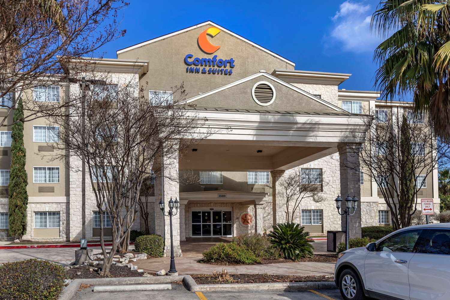 Comfort Inn & Suites Texas Hill Country 37/37