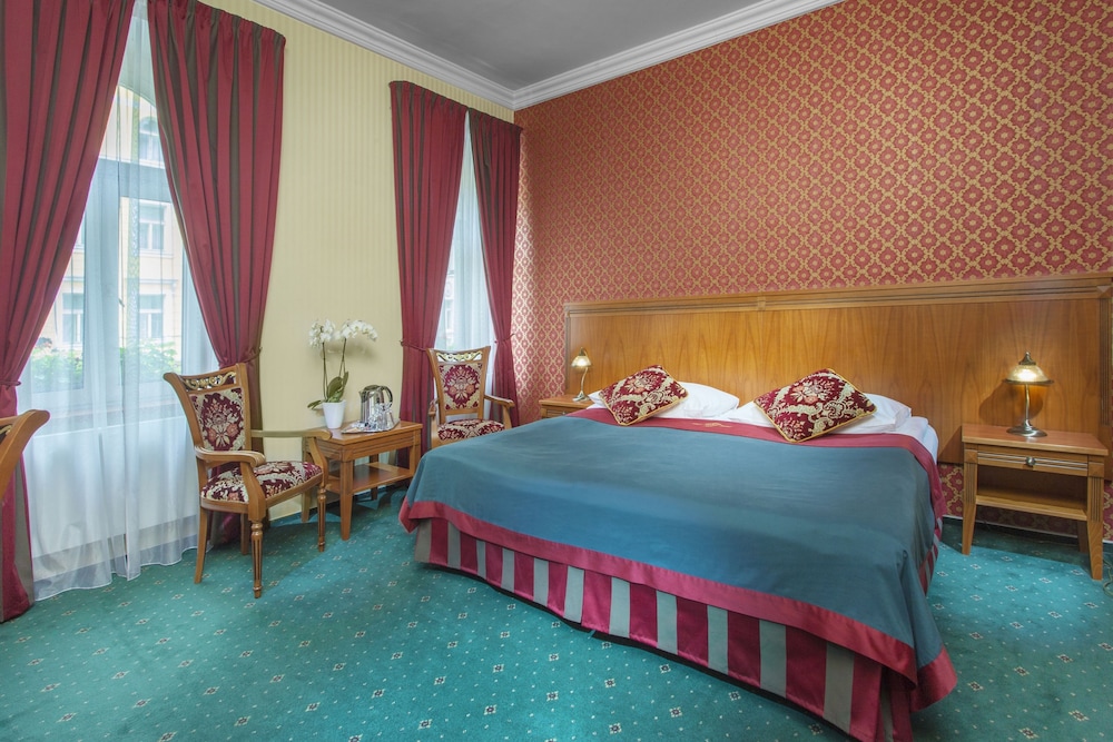 Green Garden Hotel 26/64