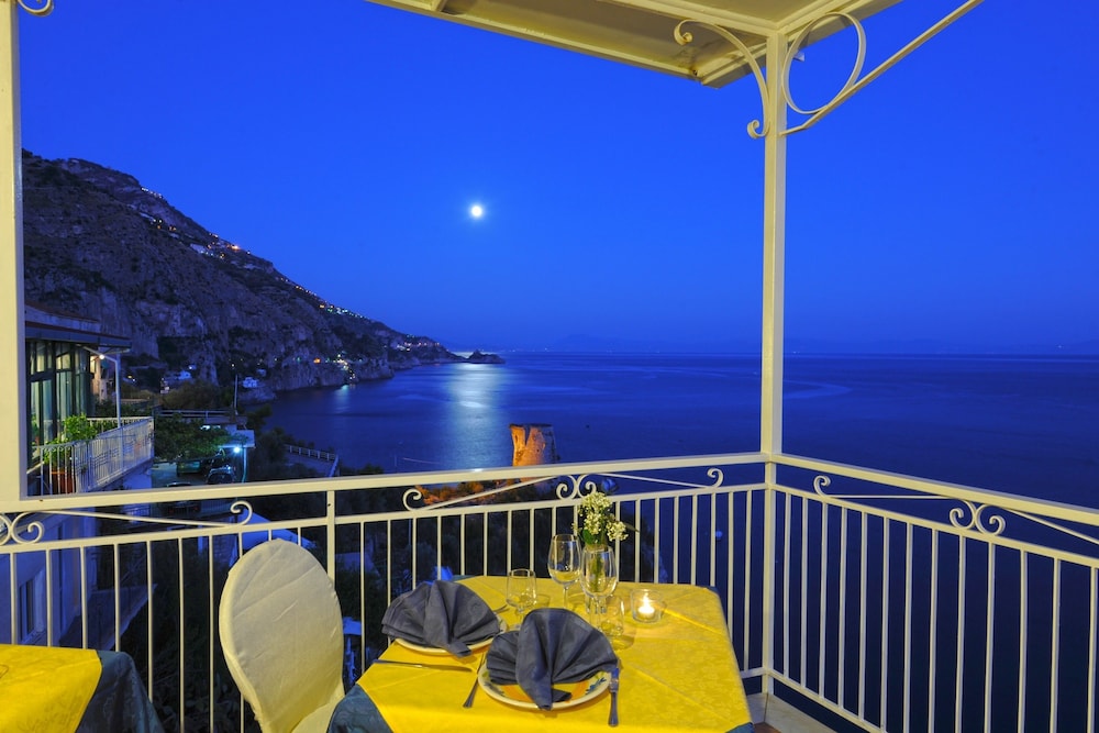Hotel Torre Saracena 24/56