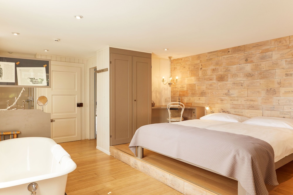 Boutique Hotel Schluessel 12/42