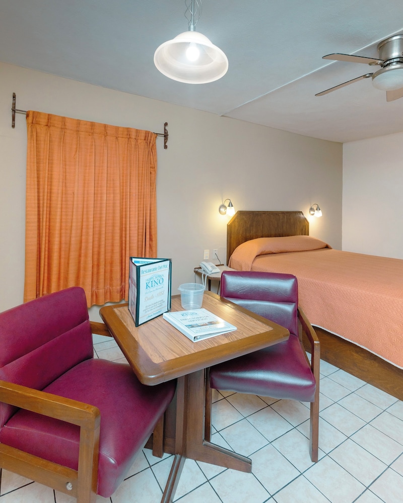 Hotel Suites Kino 61/73