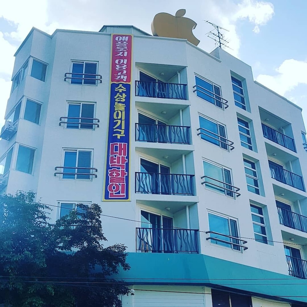 Gapyeong Apple Lodge Pension 3/50