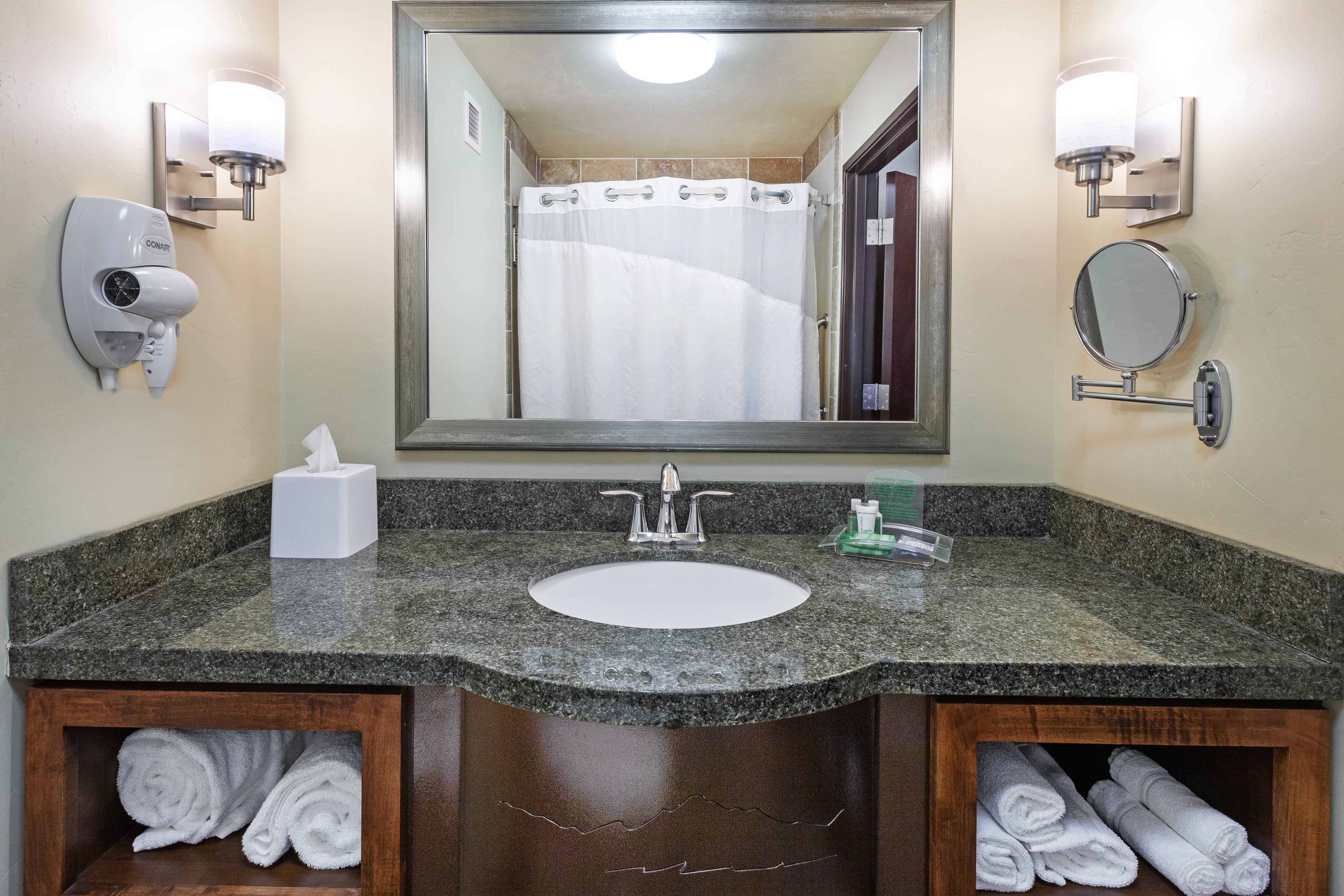Holiday Inn & Suites Durango Downtown 52/57