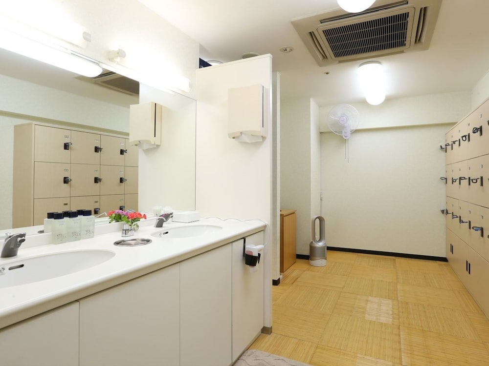 Hokke Club Hiroshima 60/60