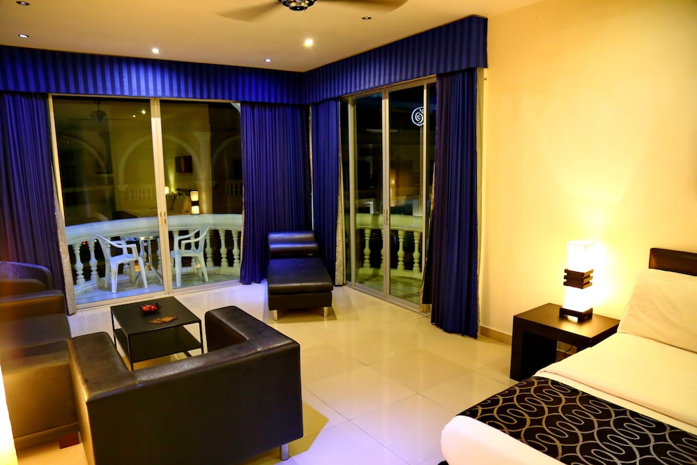 East Suites 47/73