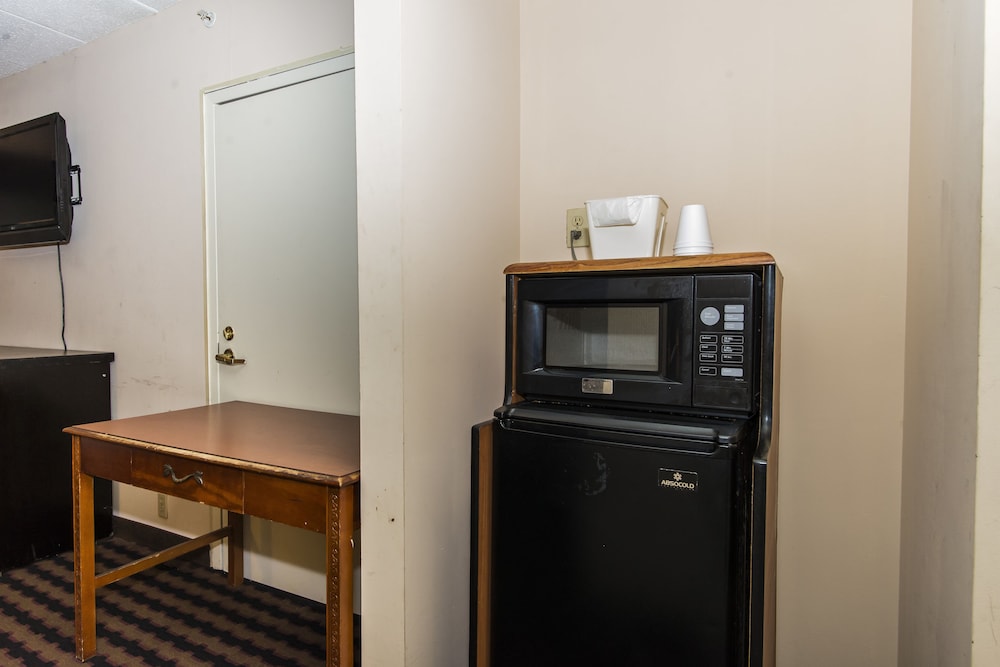 Garden Inn 24/26