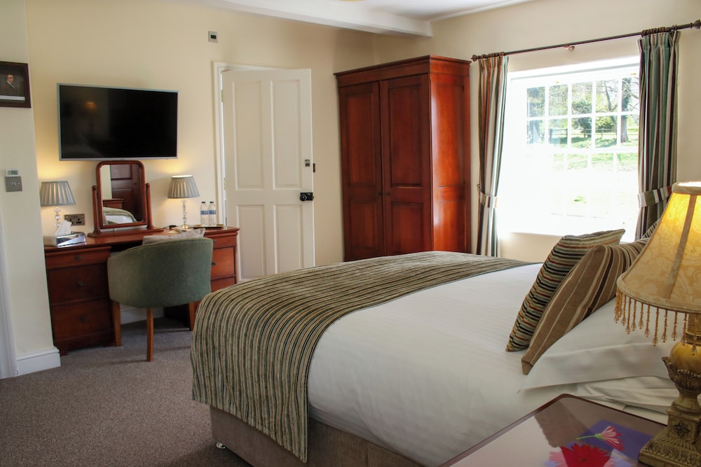 Rollestone Manor 18/47