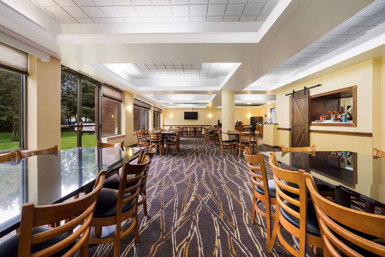 Best Western Grand Victorian Inn 34/48