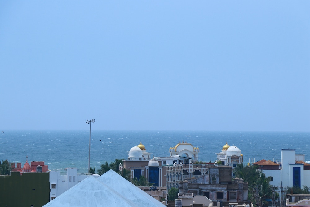 Om Leisure Resort Puri 40/46