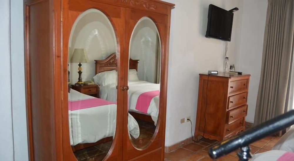 Hotel Meson del Mar 17/41