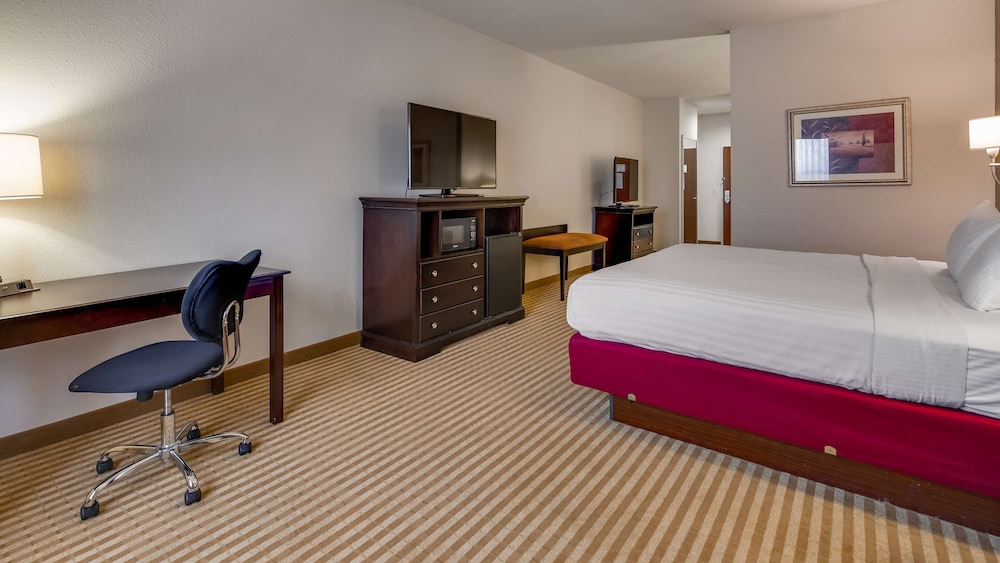 Best Western Plus Greenville South 10/41