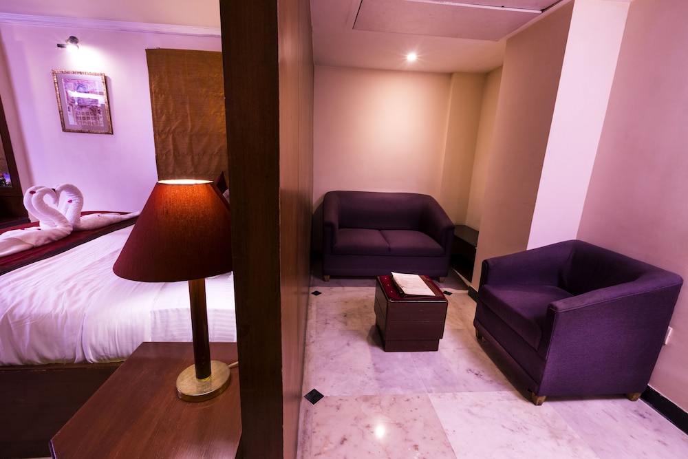 Grand Residence 33/50