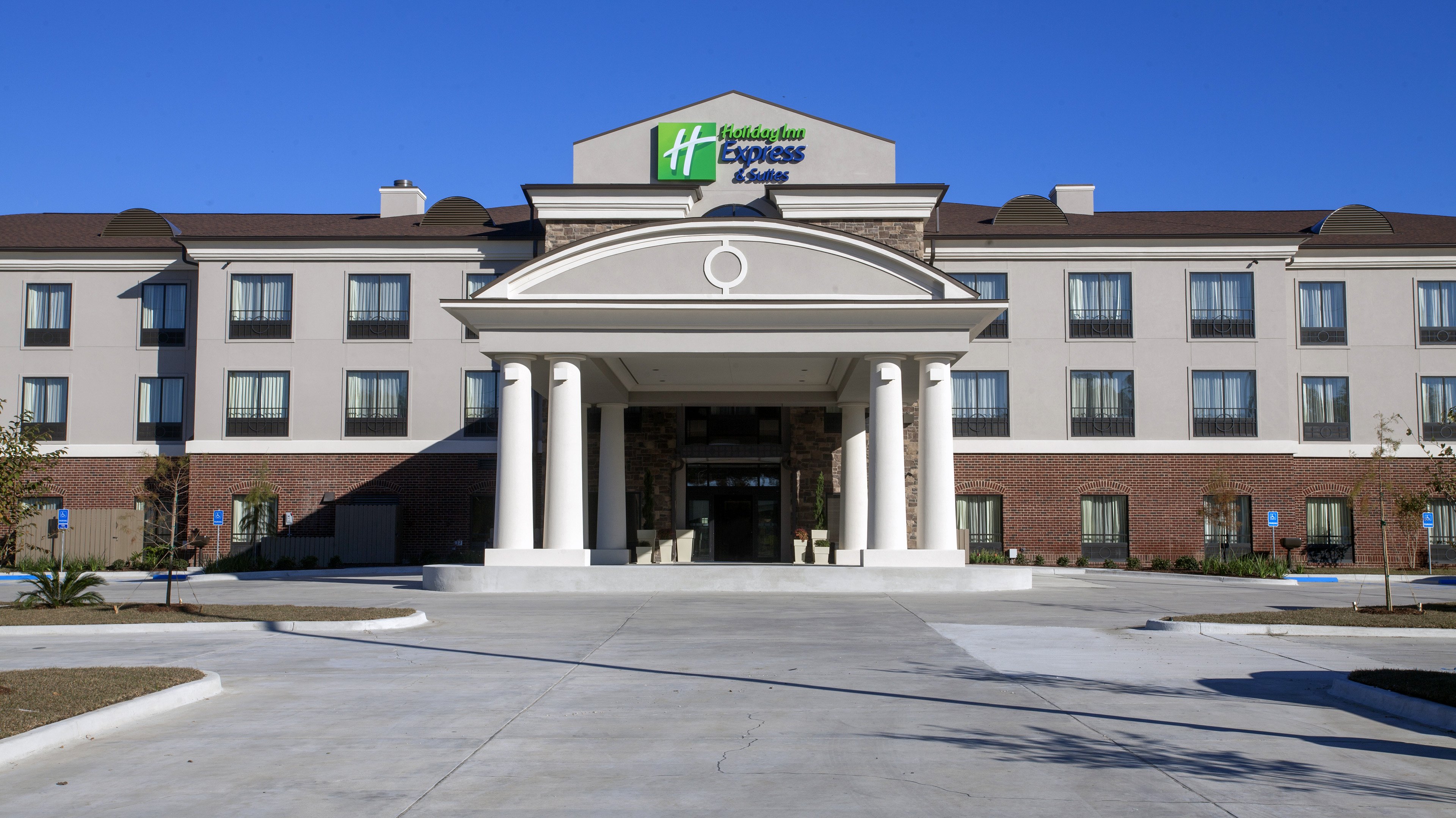 Holiday Inn Express Suites Morgan City Tiger Island 47/50