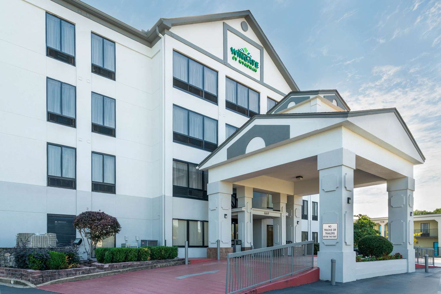 Wingate by Wyndham Memphis East 12/18