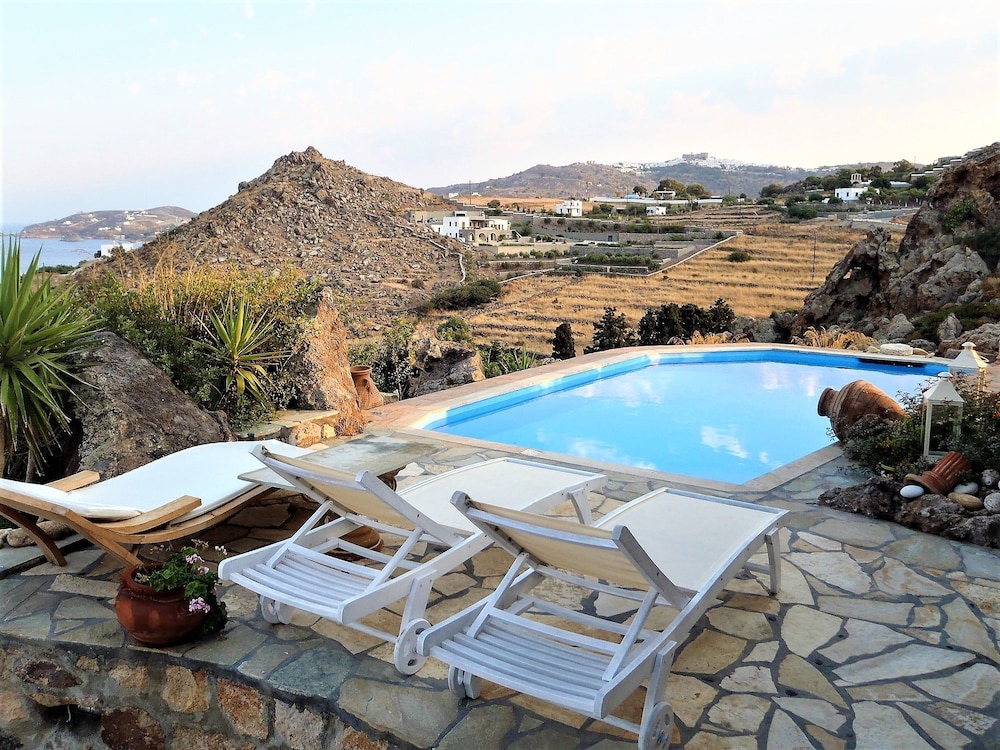 Patmos Exclusive Villas 44/50